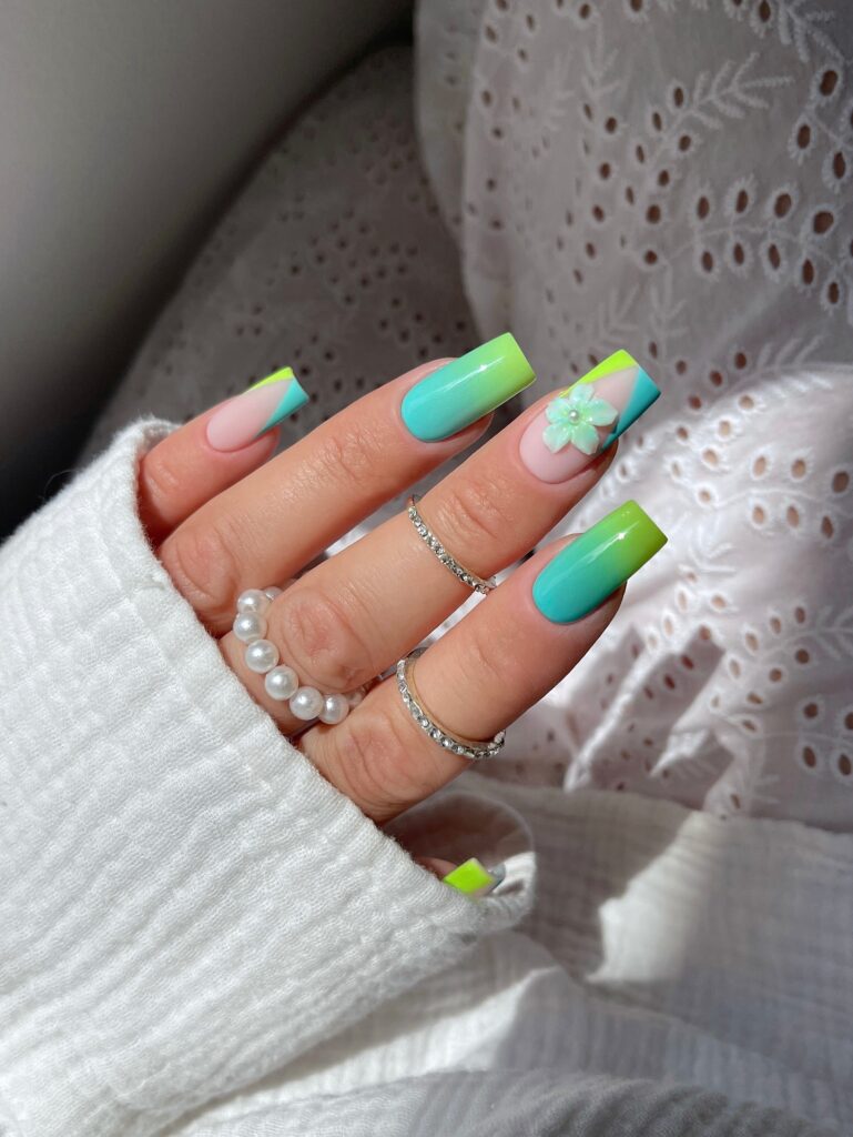 aura summer nails