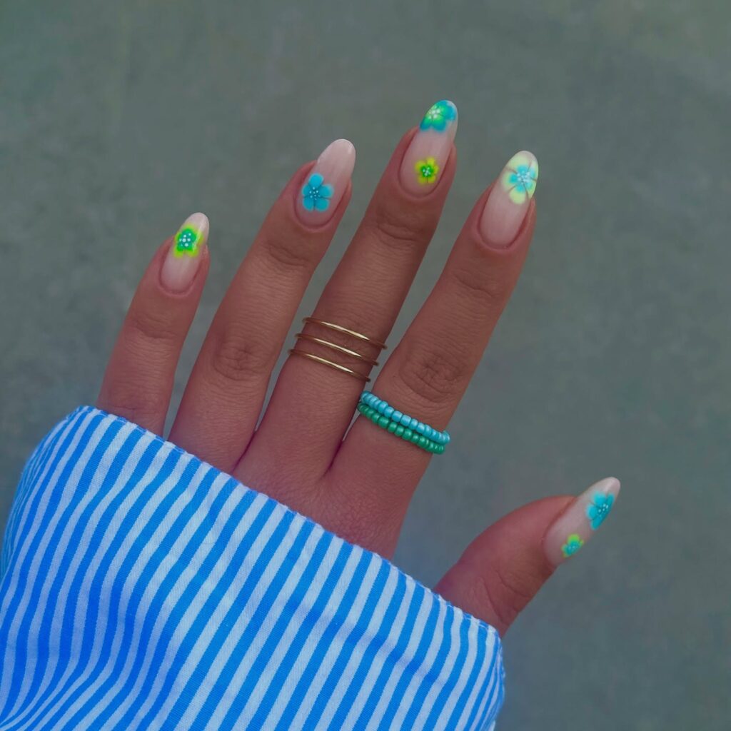vacation nails summer