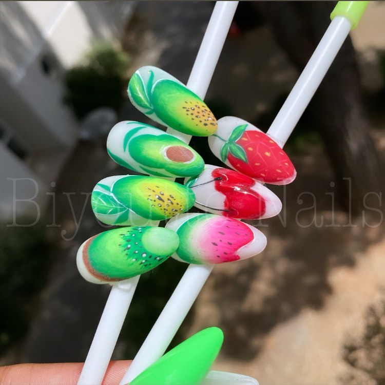 vacation nails summer