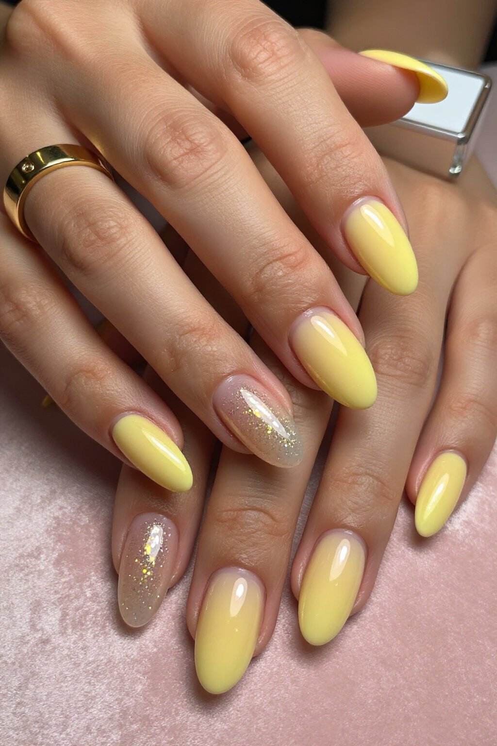 Sunny Short Almond Butter Yellow Aura Nails with Jelly Glitter - short aura nails