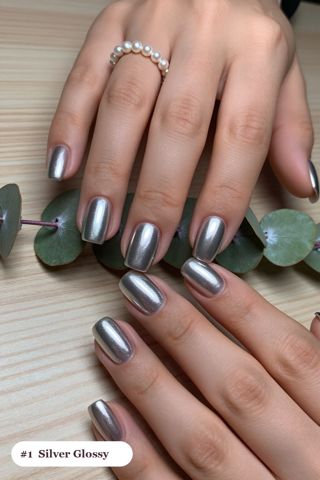 Mirrored Silver Christmas Square Nails: Festive Glam in One Swipe - christmas square nails Mirrored Silver Christmas Square Nails: Festive Glam in One Swipe - christmas square nails
