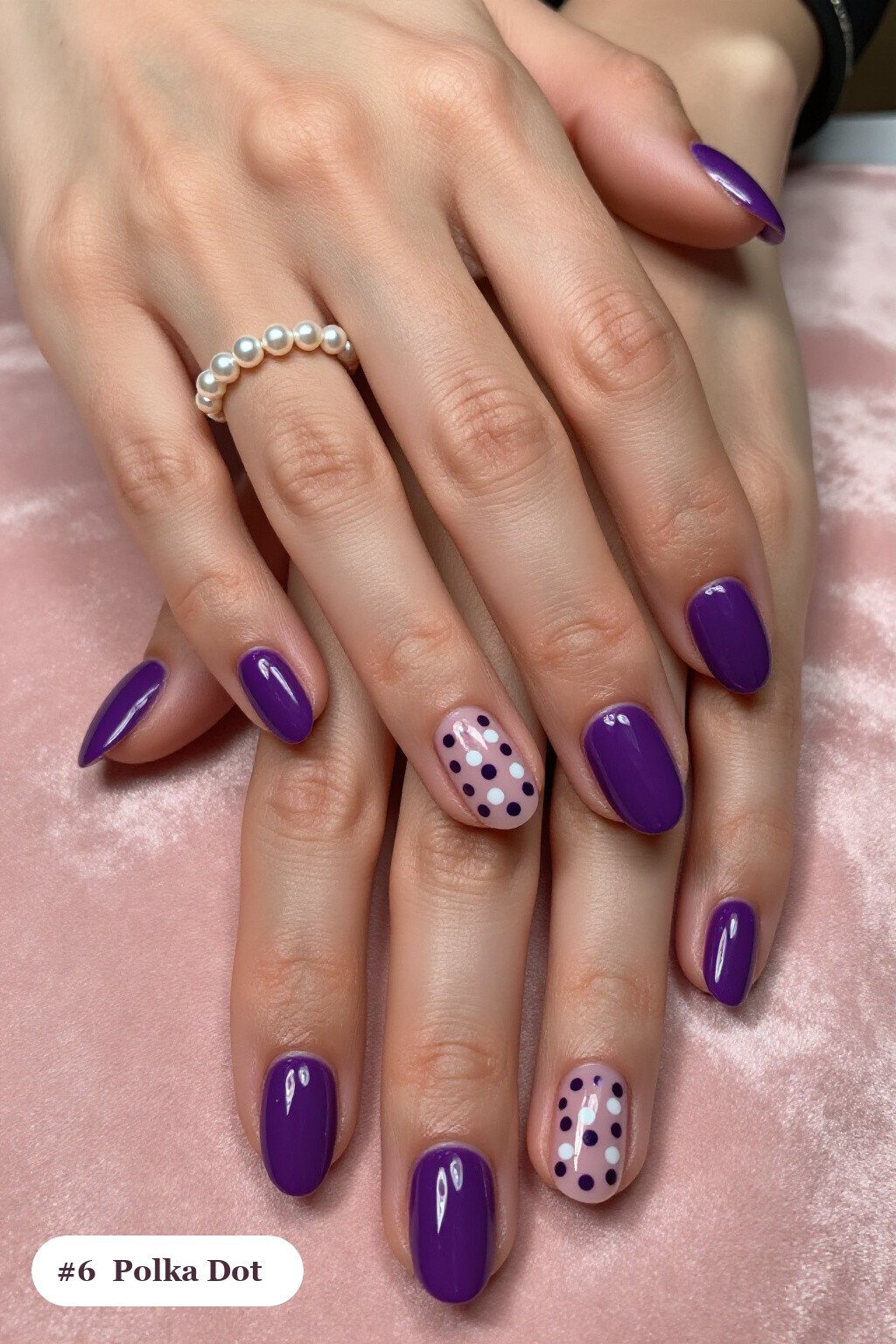 Medium coffin deep purple minimalist nails with playful polka dots in two colours on alternating nails, perfect for halloween - minimalist halloween nails
