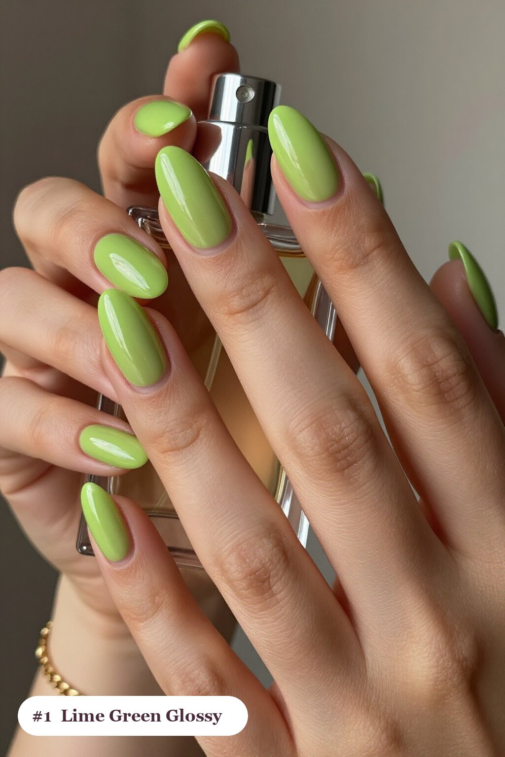 Short almond lime green nails in a flawless mirror-glossy full-colour finish, perfect for halloween - short simple halloween nail ideas Short almond lime green nails in a flawless mirror-glossy full-colour finish, perfect for halloween - short simple halloween nail ideas