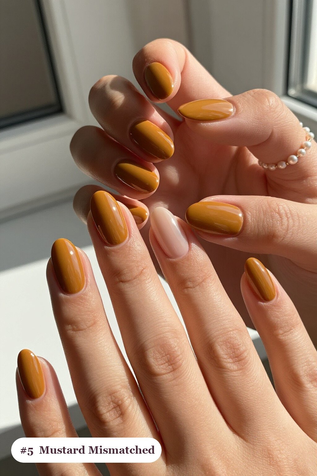 Medium Almond Mustard Mismatched Set: How to Make It Last Longer - simple fall nails Medium Almond Mustard Mismatched Set: How to Make It Last Longer - simple fall nails