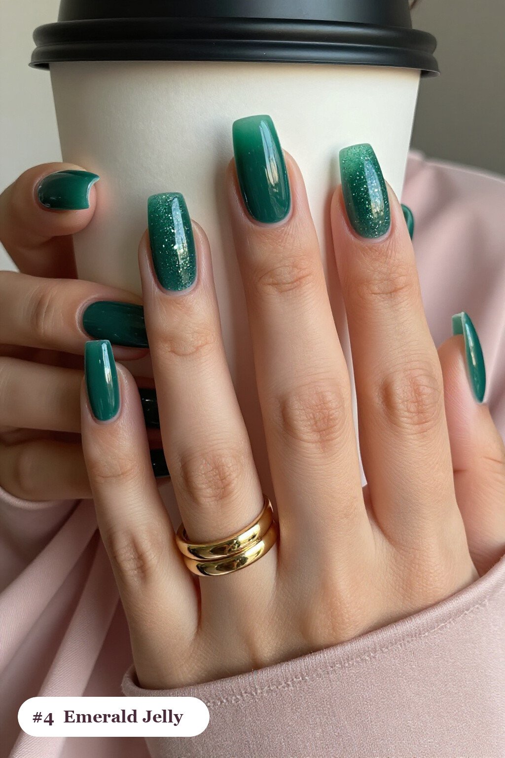 Emerald Jelly Nails with Encapsulated Glitter: Best Shades for Every Season - simple winter nails Emerald Jelly Nails with Encapsulated Glitter: Best Shades for Every Season - simple winter nails