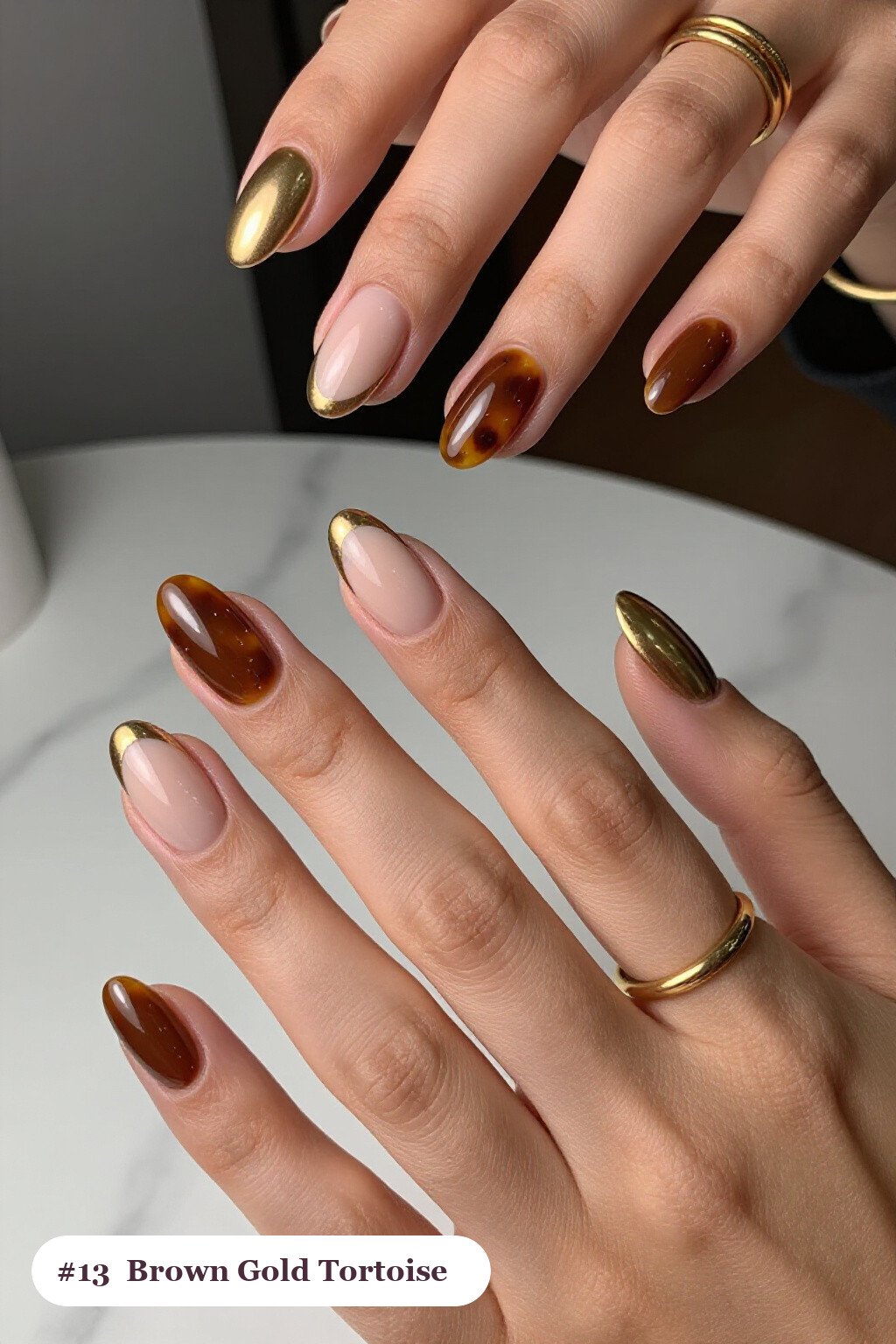 Medium Oval Amber Tortoiseshell Accent with Soft Nude Details - thanksgiving brown gold nail ideas